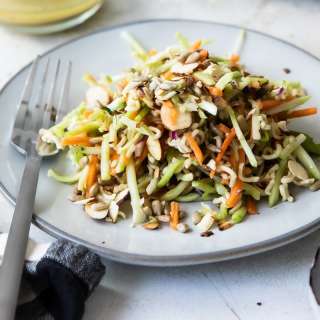 Crunchy Broccoli Slaw