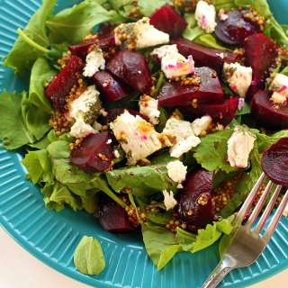 Roasted Beet and Goat Cheese Salad