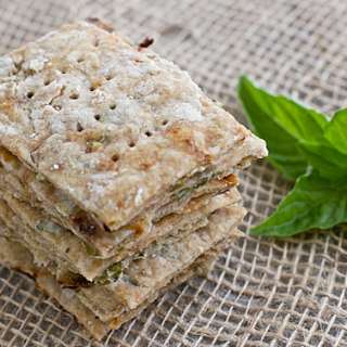 Basil and Sun-Dried Tomato Crackers