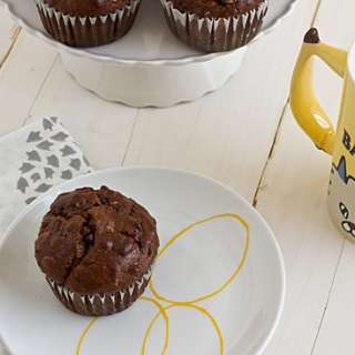 Dark Chocolate Banana Breakfast Muffins