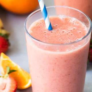 Strawberry Citrus and Ginger Smoothie