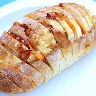 Bacon & Cheese Pull Apart Loaf