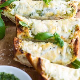 Pesto Cheese Bread