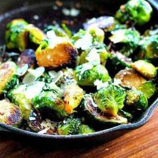 Roasted Garlic Parmesan Brussels Sprouts