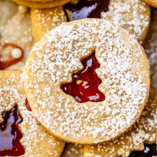 Perfect Linzer Cookies