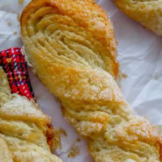 Swedish Sour Cream Twists (Layered Yeast Cookies)