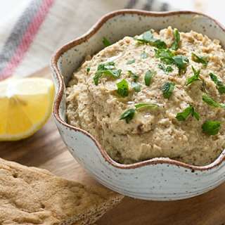 Vegan Roasted Cauliflower Hummus