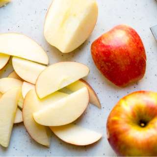 How to Cut Apples