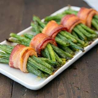 Bacon Wrapped Green Bean Bundles