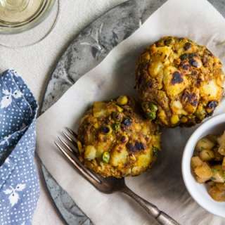 Samosa Cakes with Apple Chutney