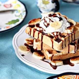 Banana Waffles With Nutella Sauce