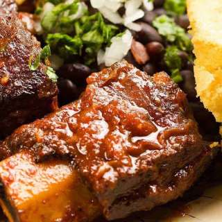 Molasses Slow Cooker Short Ribs