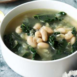 White Bean and Kale Soup