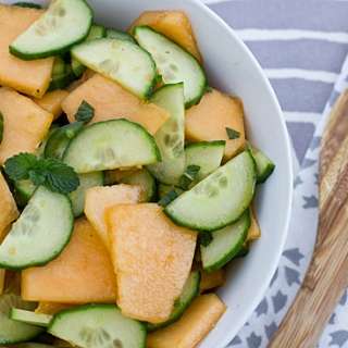 Spicy Cantaloupe Cucumber Salad