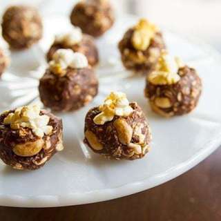 Peanut Butter Snack Bites
