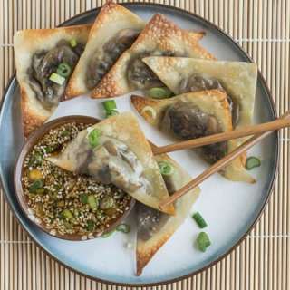 Baked Ginger-Mushroom Wontons with Sesame Dipping Sauce