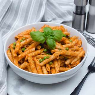 Peas and Tomato Pasta