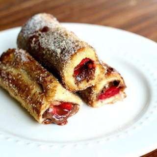 Strawberry Nutella French Toast Rolls