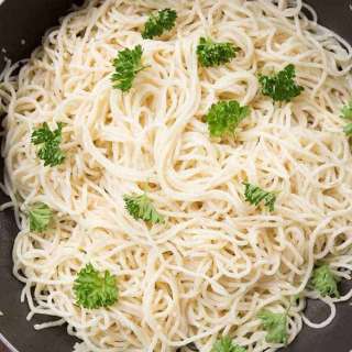 How to Make Spaghetti Aglio E Olio!