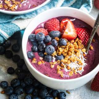 Easy Acai Bowl