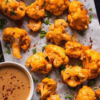 Spicy Cauliflower With Peanut Dip