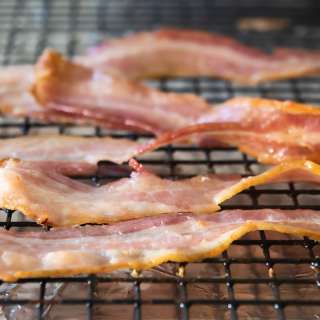 How to Cook Bacon in the Oven