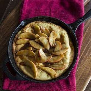 Cinnamon Apple Dutch Baby