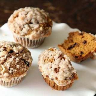 Pumpkin Chocolate Chip Streusel Muffins