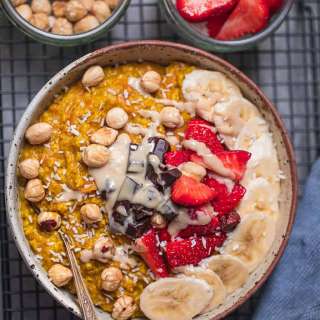Vegan Carrot Cake Oats (Gluten-free)