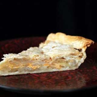 Scalloped Onion Pie