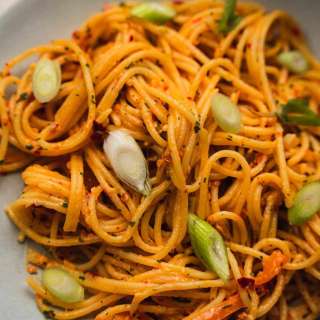 Vegan Garlic Butter Spaghetti
