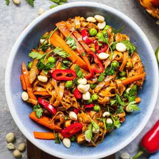 Easy Vegan Pad Thai (Gluten-free)