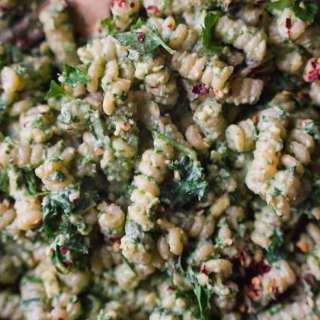 Kale Pasta With Lemon