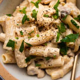 Hummus Pasta Recipe (Vegan)