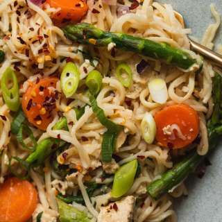 Vegan Tofu Noodles With Asparagus