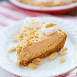 Classic No-Bake Peanut Butter Silk Pie