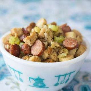 Apple and Sausage Crock Pot Stuffing