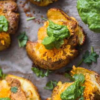 Vegan Smashed Potatoes With Avocado Sauce