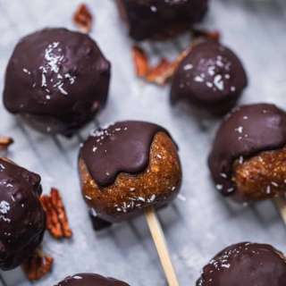 No-bake Vegan Cake Pops