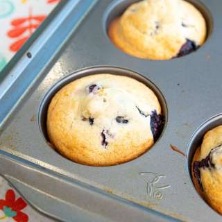 Bisquick™ Blueberry Muffins