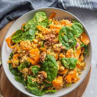 Chickpea Quinoa Salad With Pumpkin