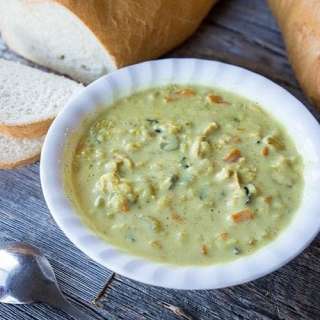 Crock pot Cream of Chicken and; Wild Rice Soup (Panera Copycat)