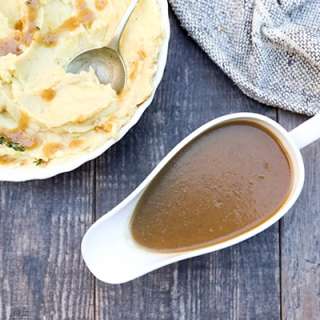 Caramelized Onion and Apple Cider Gravy