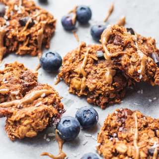 Vegan Banana Oatmeal Cookies