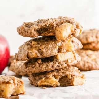 Vegan Apple Oatmeal Cookies
