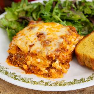 Mom’s Easy Cottage Cheese Lasagna Recipe