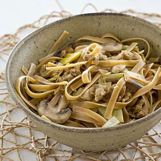 Wild Mushroom Fettuccine with Smoked Apple Sage Field Roast Sausage