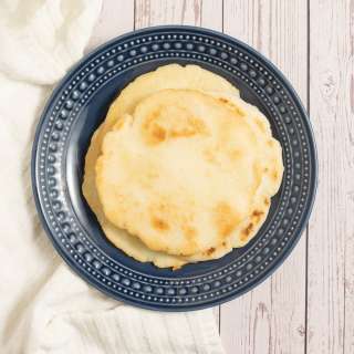 How to Make Arepas (The easiest recipe!)