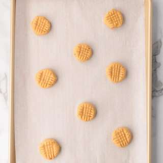 Peanut Butter Banana Cookies