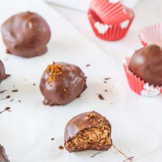 No-Bake Cheesecake Truffles